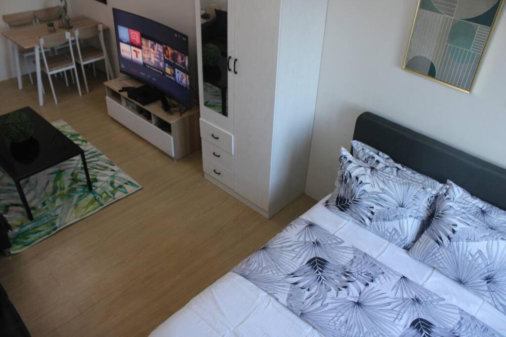 Huge A2J Executive Luxury 1Br Suite Near Abs Cbn, Gma Manila Eksteriør bilde
