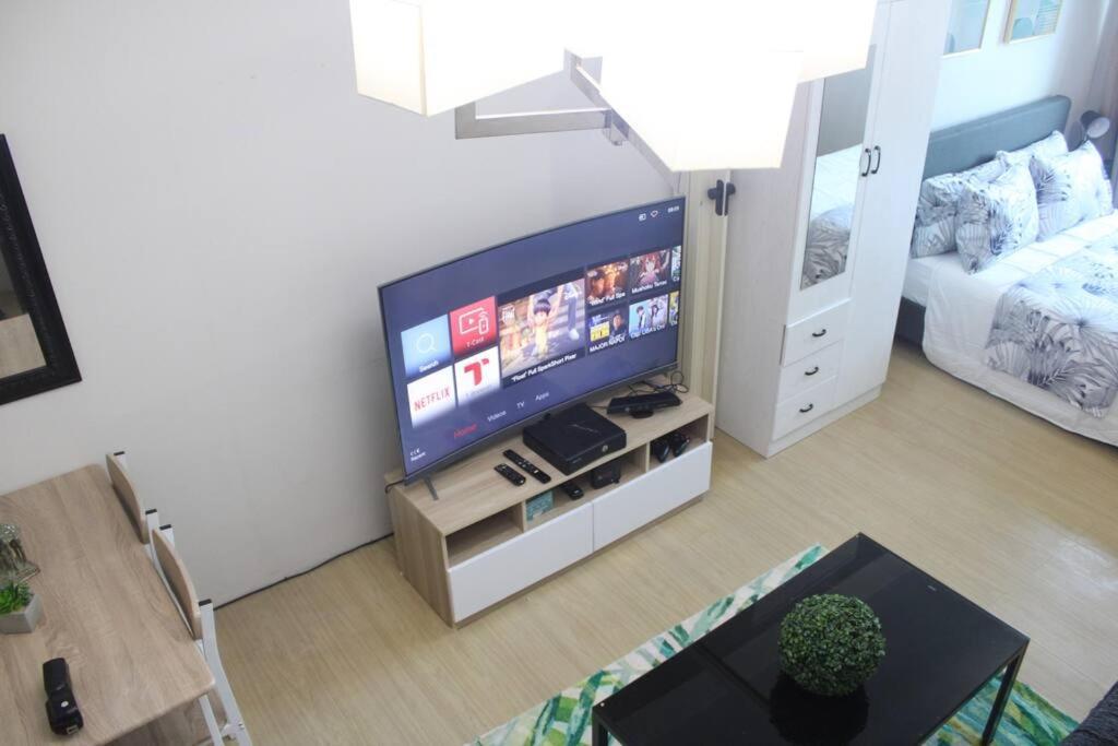 Huge A2J Executive Luxury 1Br Suite Near Abs Cbn, Gma Manila Eksteriør bilde