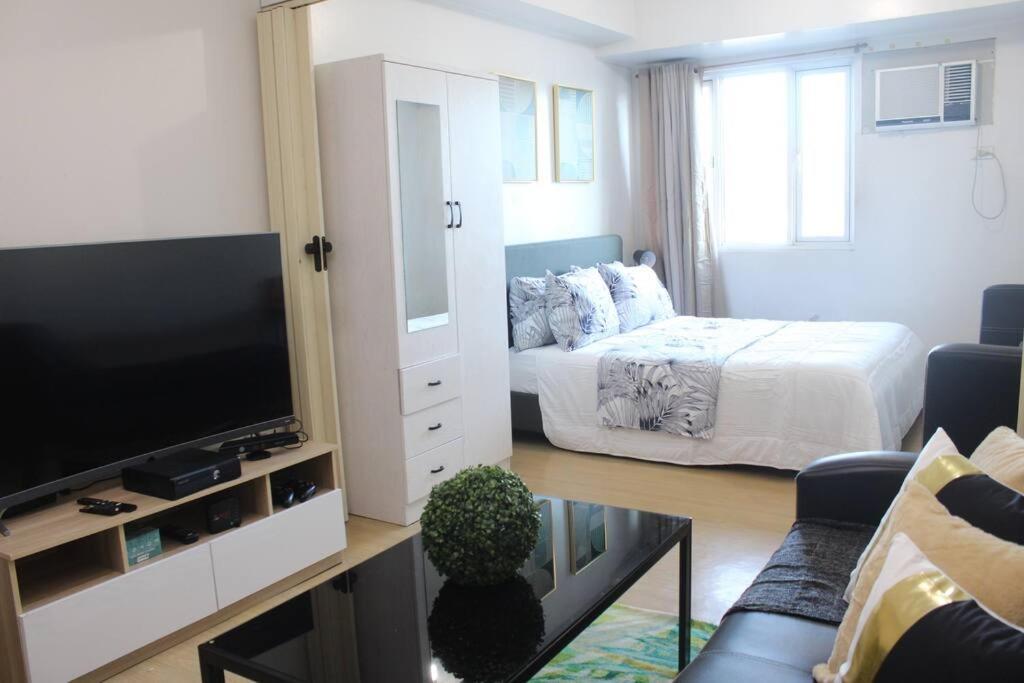 Huge A2J Executive Luxury 1Br Suite Near Abs Cbn, Gma Manila Eksteriør bilde