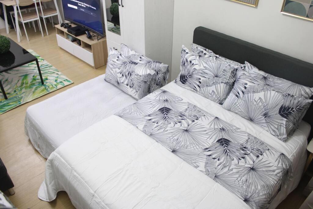 Huge A2J Executive Luxury 1Br Suite Near Abs Cbn, Gma Manila Eksteriør bilde