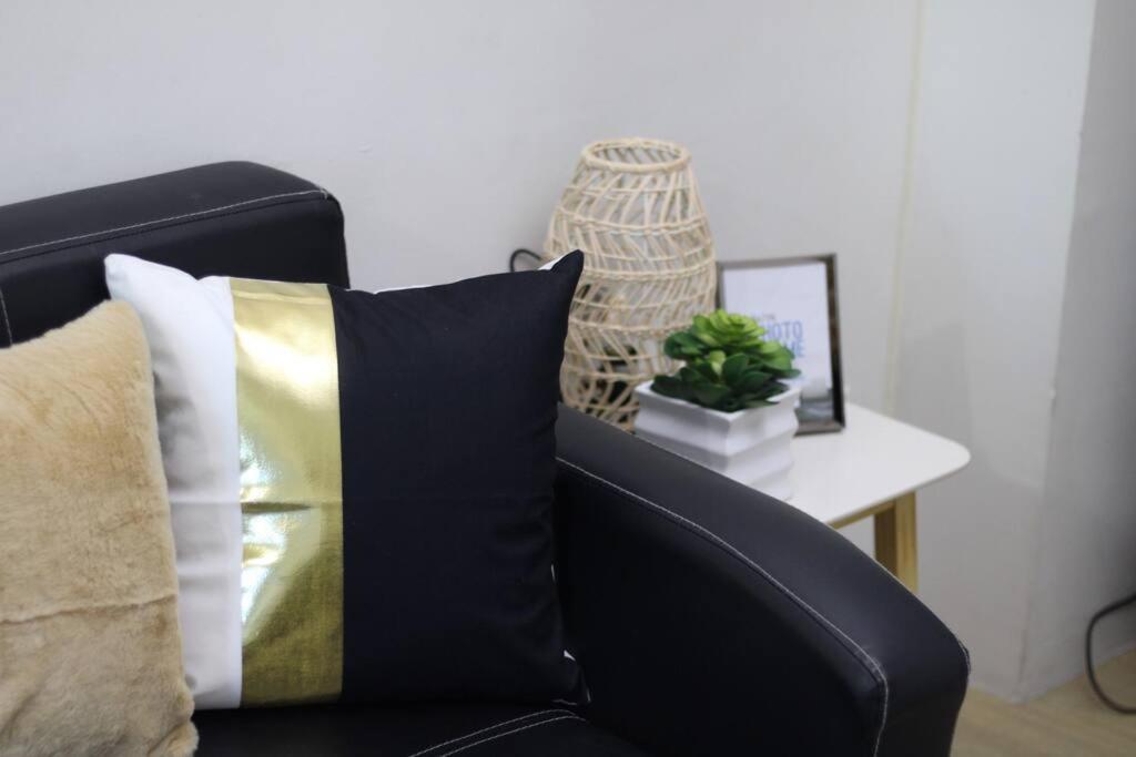 Huge A2J Executive Luxury 1Br Suite Near Abs Cbn, Gma Manila Eksteriør bilde