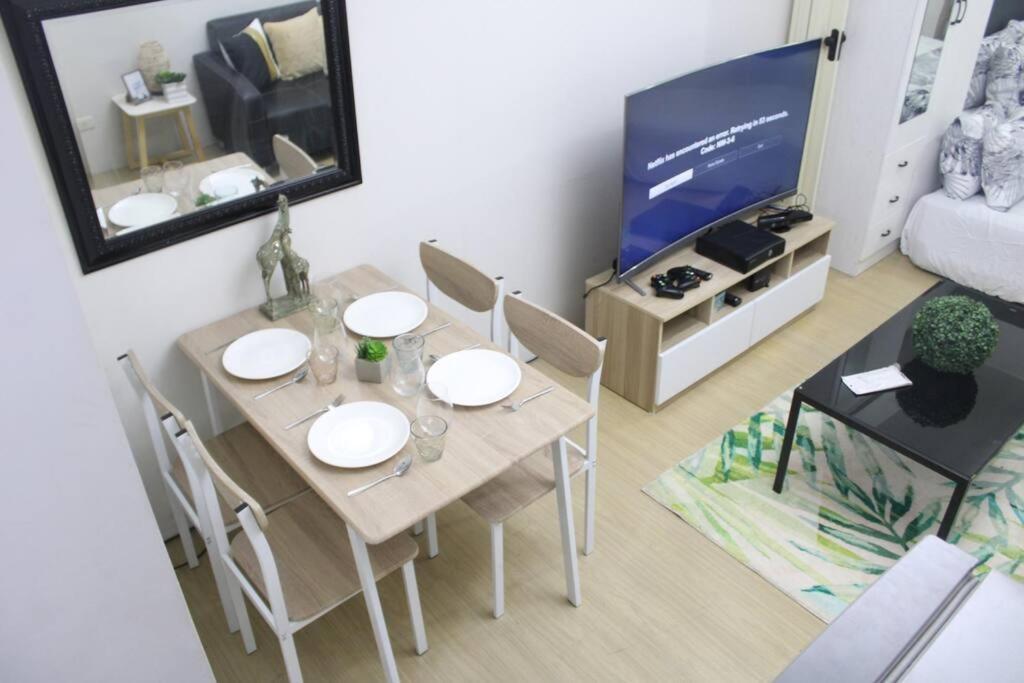 Huge A2J Executive Luxury 1Br Suite Near Abs Cbn, Gma Manila Eksteriør bilde